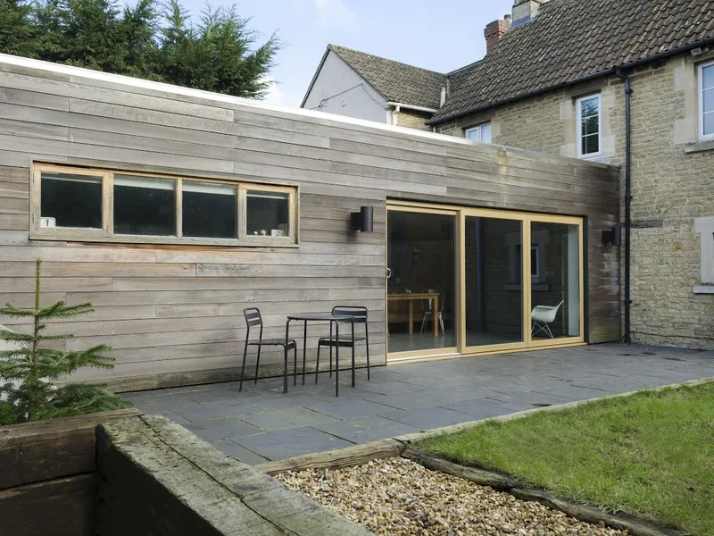 Patio Tottenham
